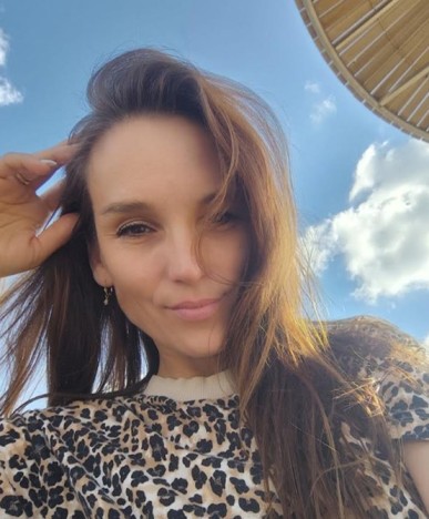 אריאדנה שניידר-טיפול בנשימה מעגלית מודעת