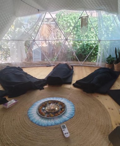 אריאדנה שניידר-טיפול בנשימה מעגלית מודעת