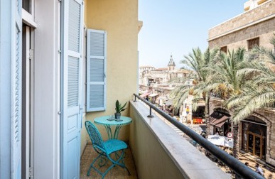 פינק ובלונדי מלון דירות יפואי