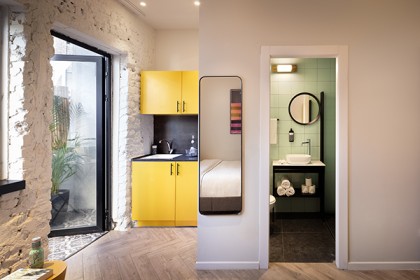 סיליקאט: מבית לוגאין מלונות תל-אביביים